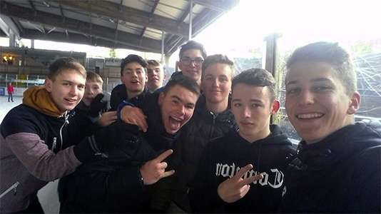 Unsere Schnebecker Jungs erobern die Eishalle in Braunlage